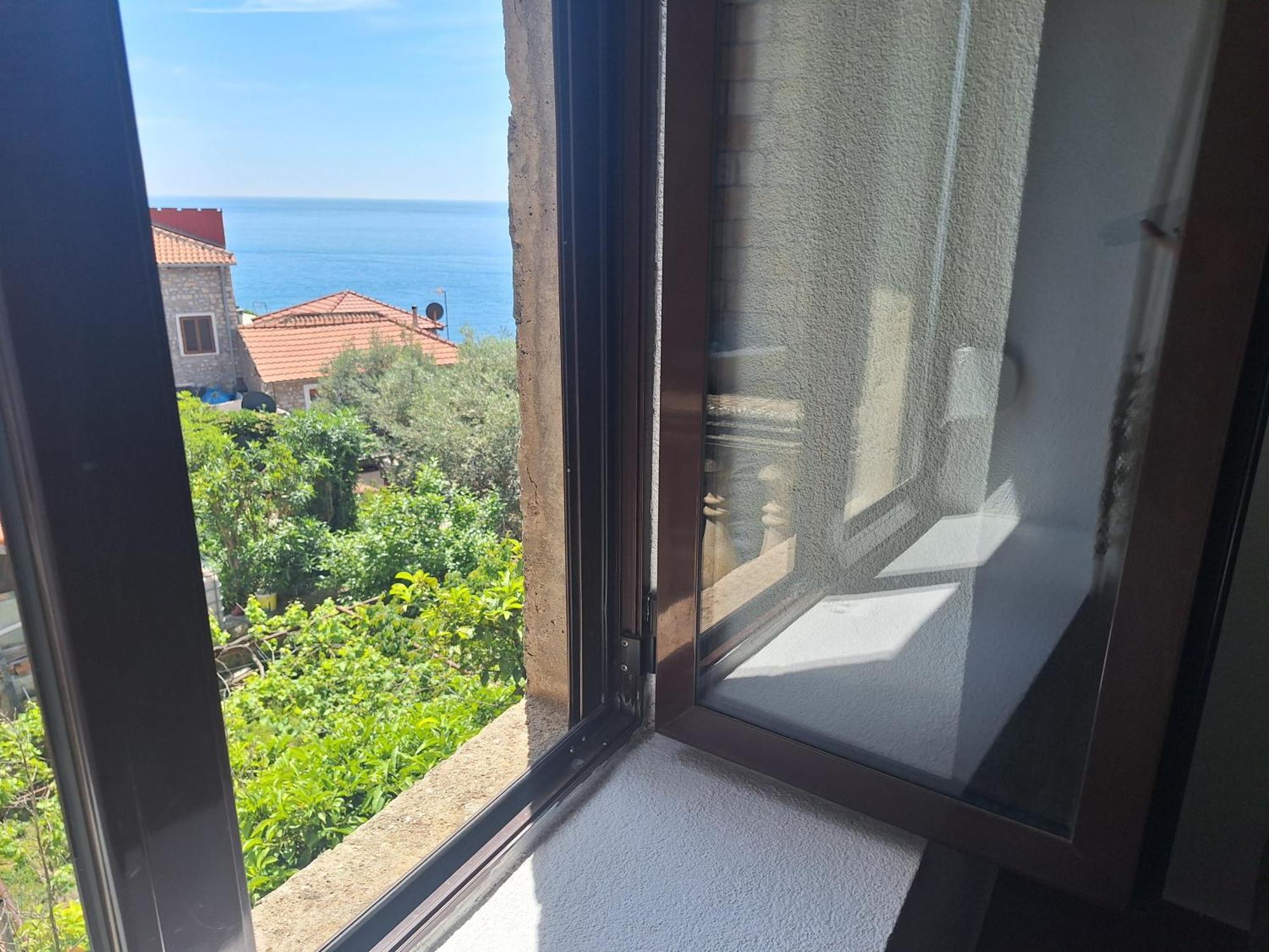 Guest House Naser Ulcinj Exterior photo